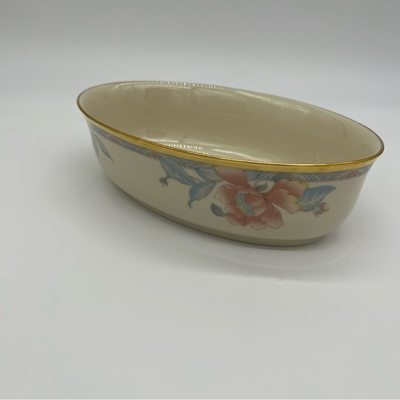 LENOX WESTWOOD OVAL SERVING BOWL - Picture 5 of 12